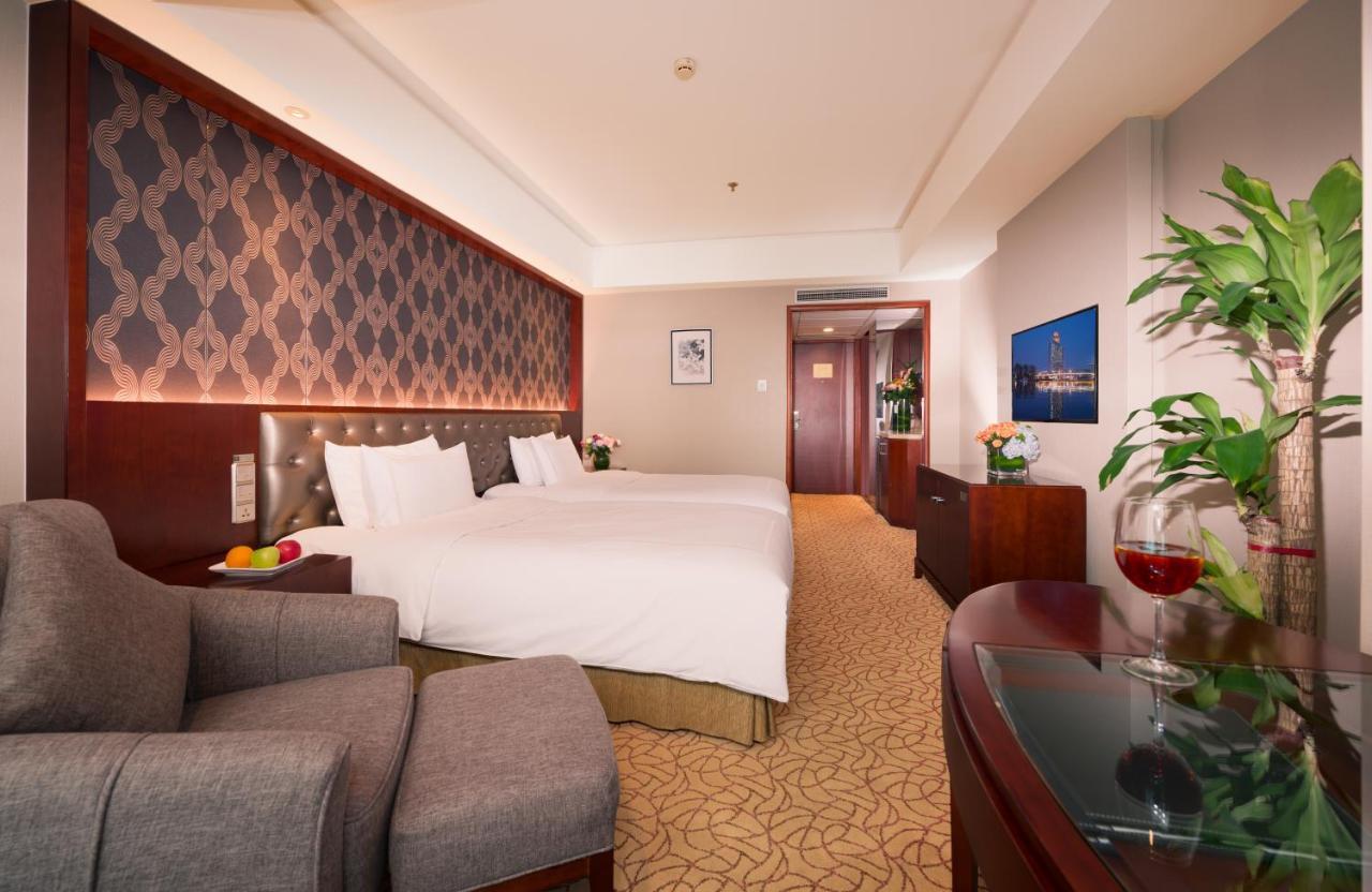 Shu Guang International Hotel Nanjing  Exterior photo