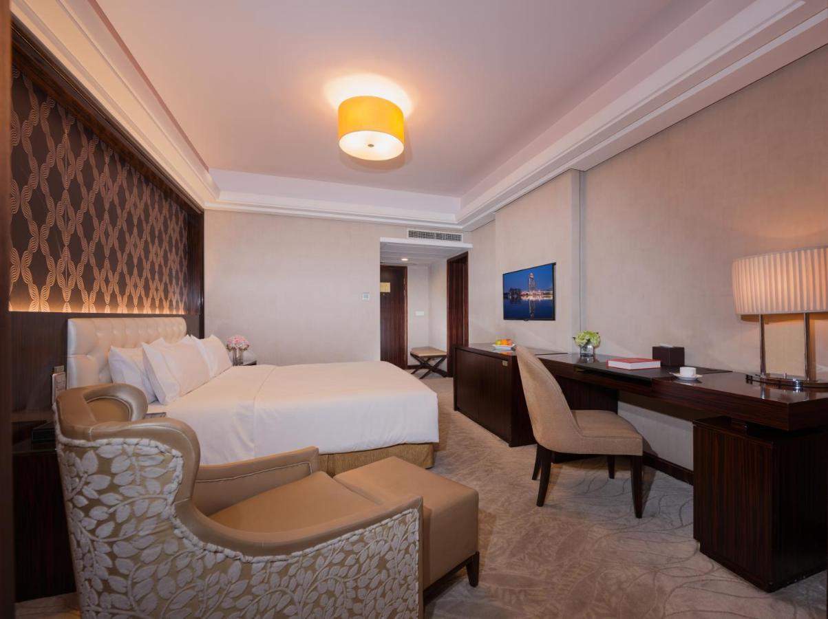 Shu Guang International Hotel Nanjing  Exterior photo