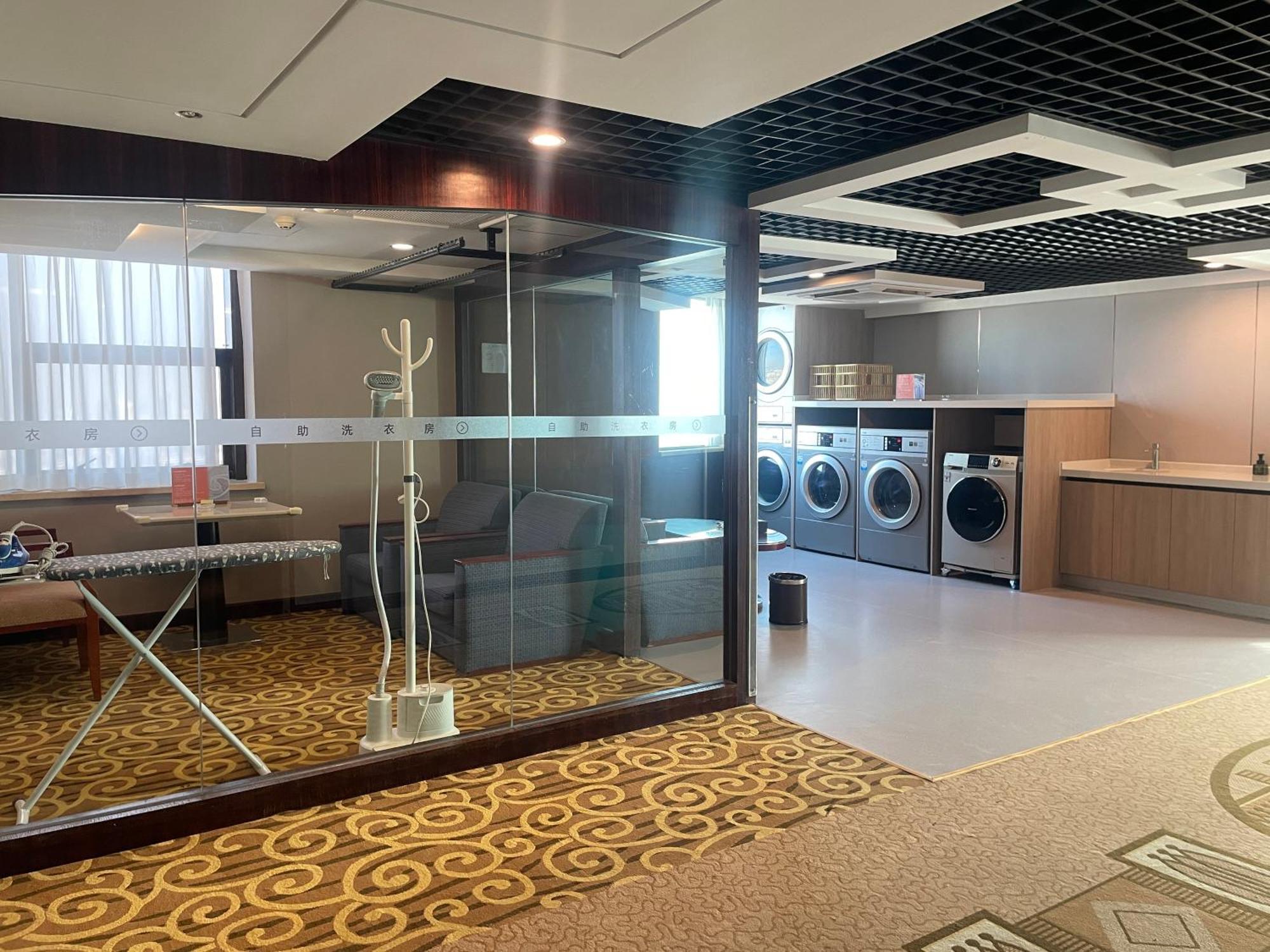 Shu Guang International Hotel Nanjing  Exterior photo