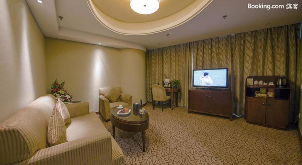 Shu Guang International Hotel Nanjing  Exterior photo